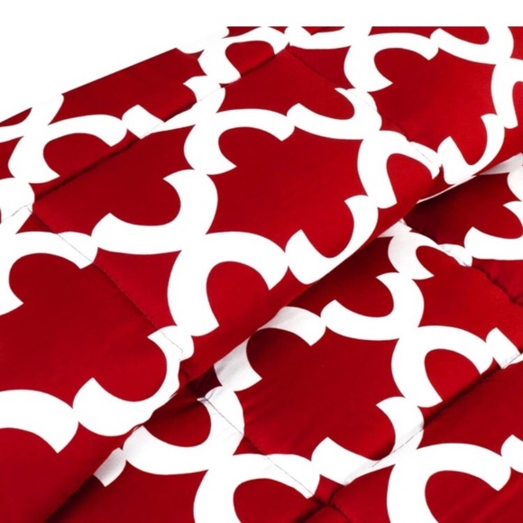 Red Bedding Printed Comforter Set - Picture 5 of 8